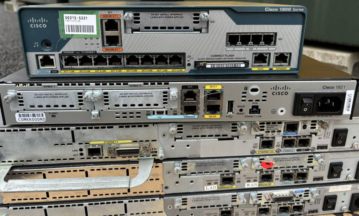 シスコ ルーター Cisco1800 Cisco1900 Cisco2600 まとめ売り セット