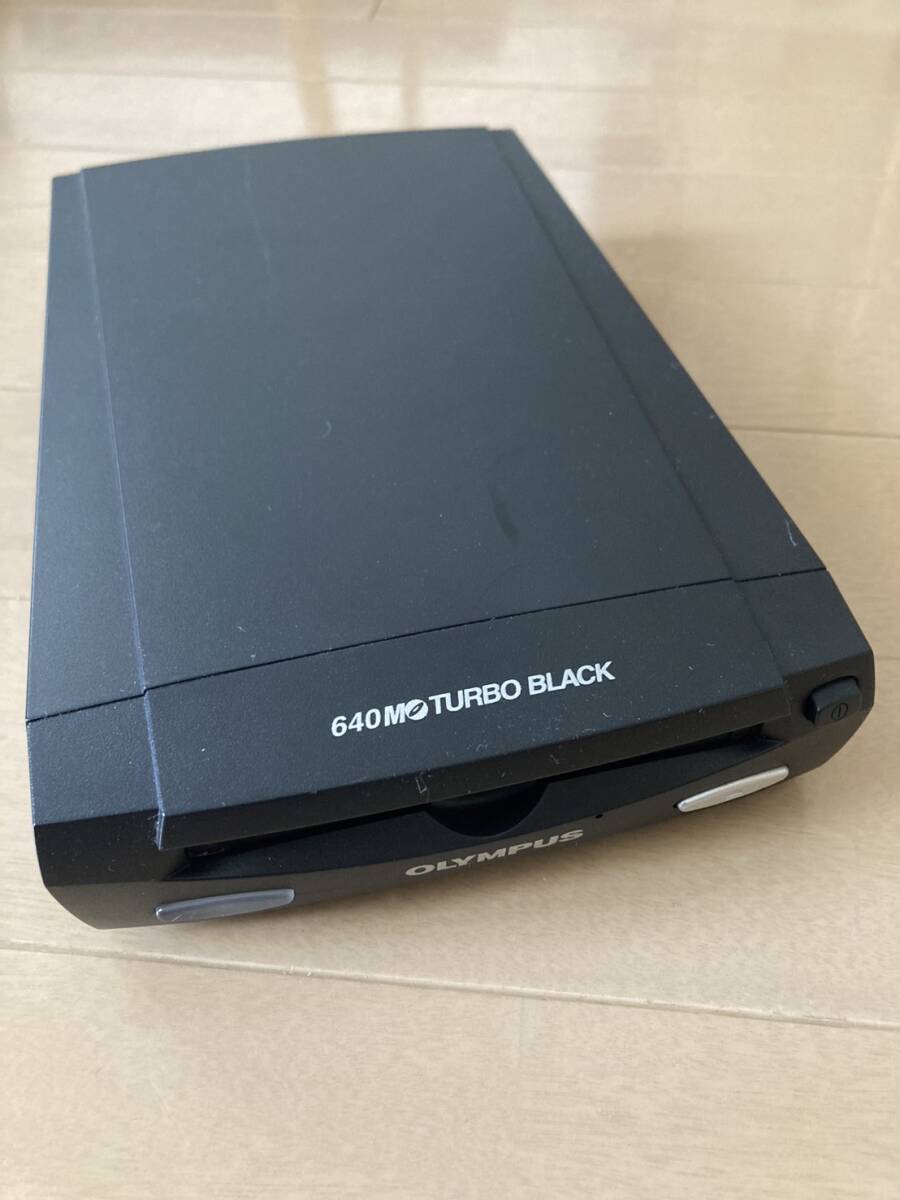 【動作確認済】オリンパス OLYMPUS 640MB SCSI接続 MOドライブ TURBO BLACK MOS350S＋D-Subハーフピッチ 50ピンSCSIケーブル_正面