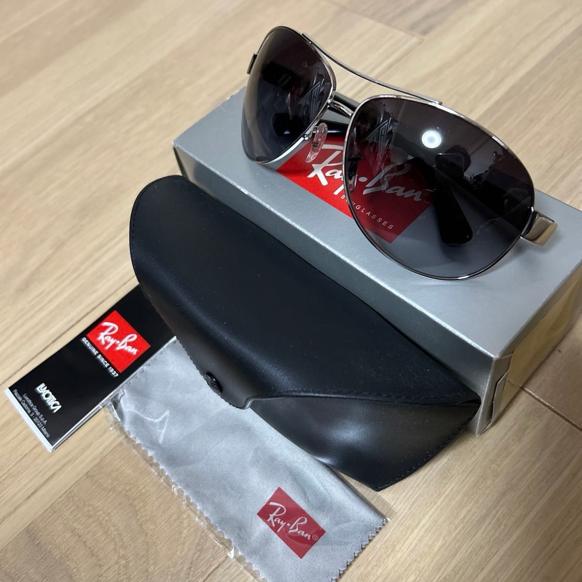 美品　サングラス レイバン Ray-Ban ティアドロップ ケース付