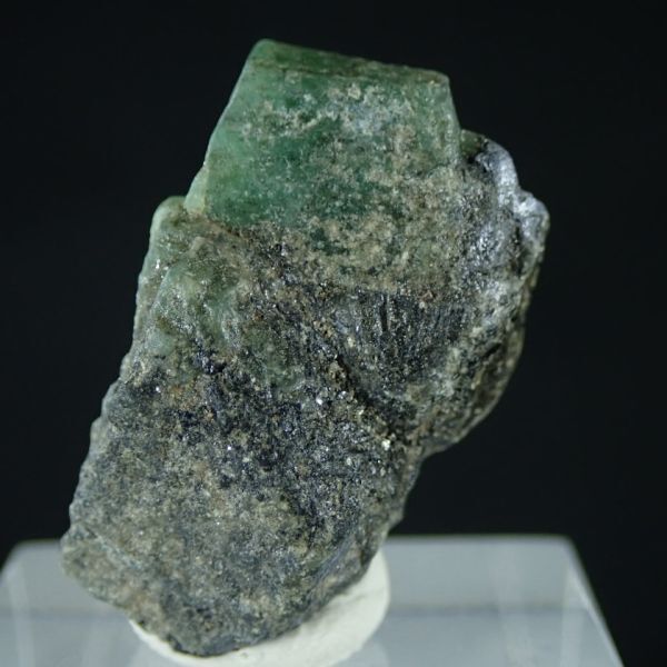 エメラルド 原石 6g サイズ約26mm×16mm×10mm ブラジル バイーア州産 緑柱石 edm426 鉱物 パワーストーン 天然石_画像1