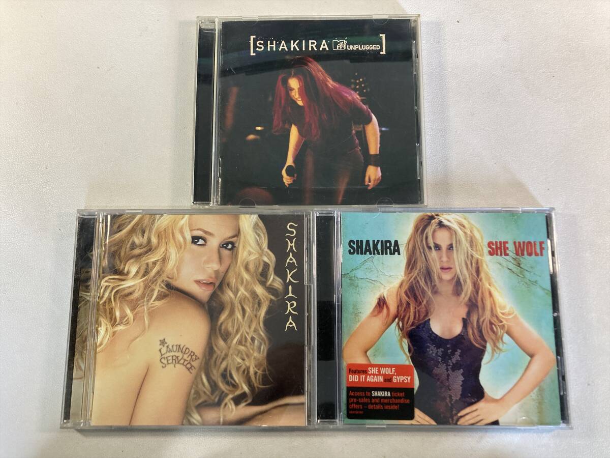 W8688 シャキーラ 3枚セット｜Shakira Laundry Service She Wolf MTV Unplugged_画像1