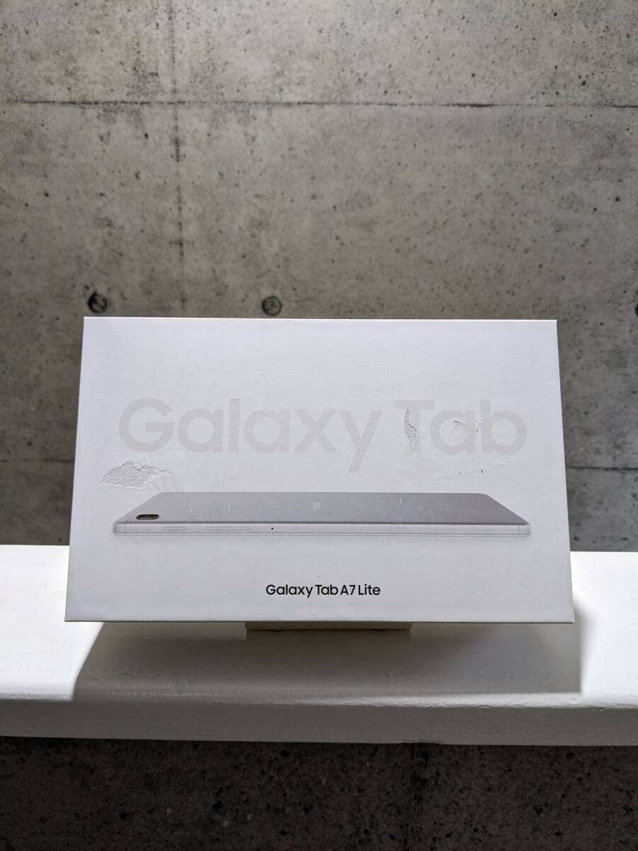 新品同様●8.7型■Samsung Galaxy Tab A7 Lite SM-T220N★サムスン純正カバー付★8.7■リファービッシュ品＊_画像1