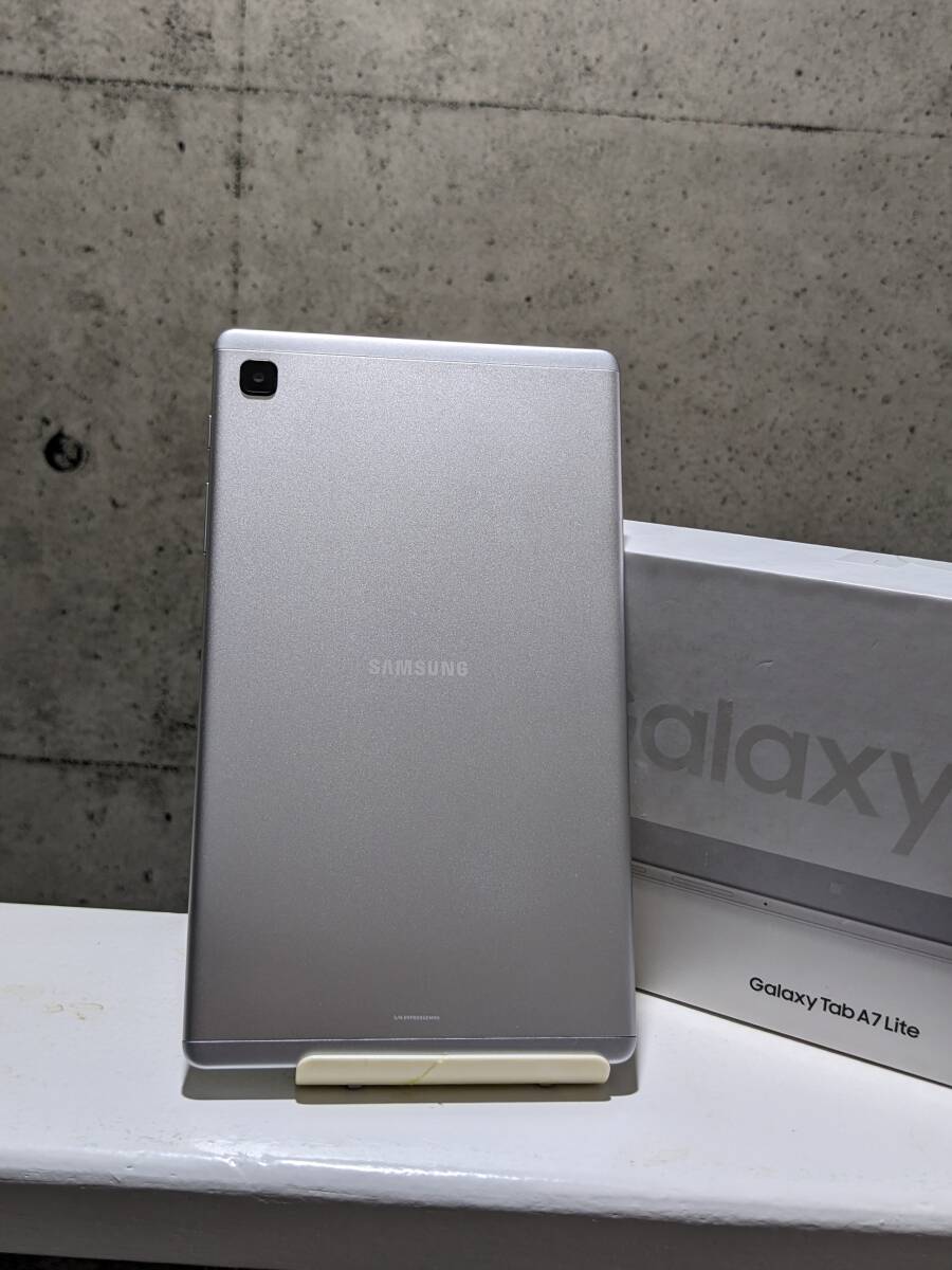 新品同様●8.7型■Samsung Galaxy Tab A7 Lite SM-T220N★サムスン純正カバー付★8.7■リファービッシュ品＊_画像3