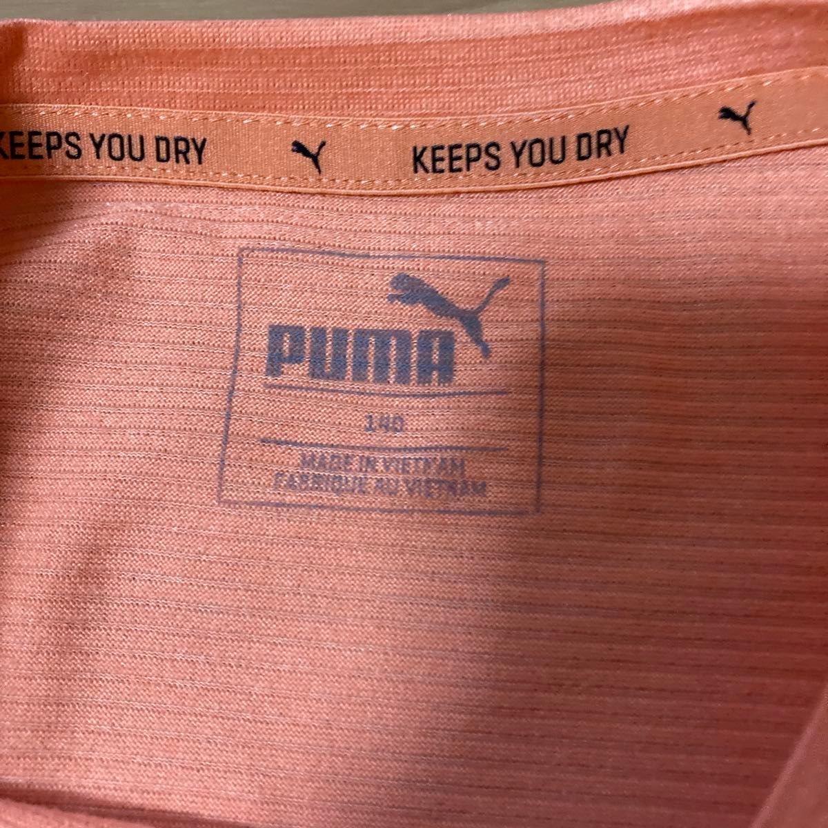 PUMA プーマ　オレンジ　Tシャツ　140