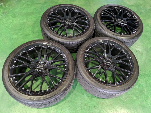 カールソン　1/10X　RSF◇19X8.5J◇235/40ZR19◇中古４本◇アウディQ2等_画像1