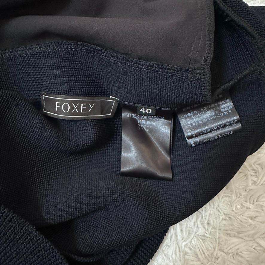 新品同様*2020年モデル FOXEY フォクシー Knit Dress Petal Hem ひざ丈 ノースリーブ ペタルヘム ニットドレス ワンピース 41353 40 黒の画像9
