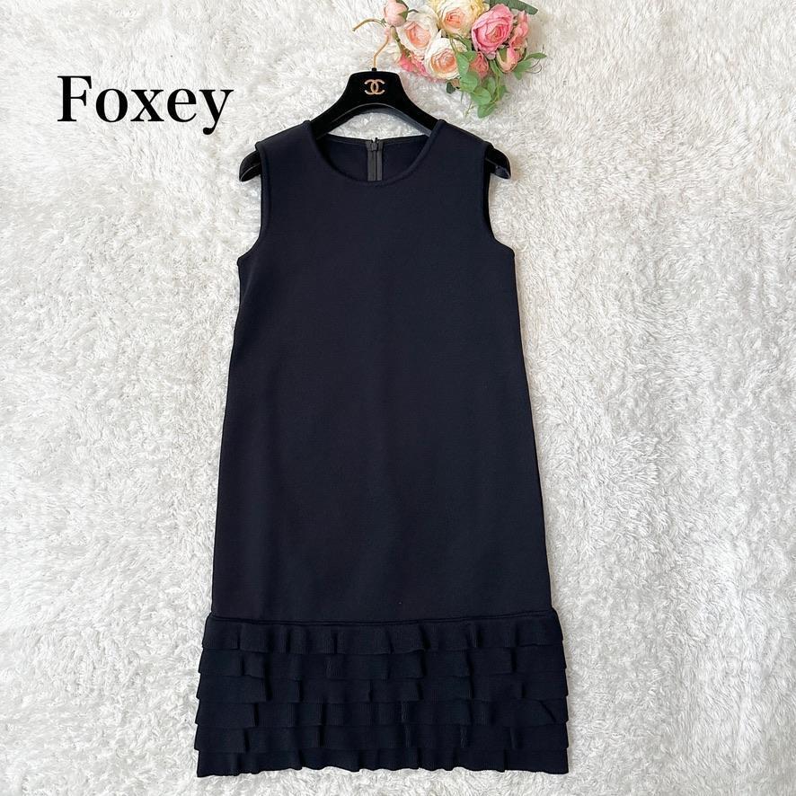 新品同様*2020年モデル FOXEY フォクシー Knit Dress Petal Hem ひざ丈 ノースリーブ ペタルヘム ニットドレス ワンピース 41353 40 黒の画像2
