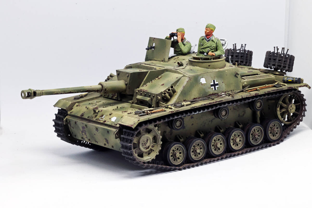 TAKOM 1/35 StuG.3Ausf.G EARLY PRODUCTION and Tristar 007ドイツ自走砲兵セット2から2体完成品の画像7