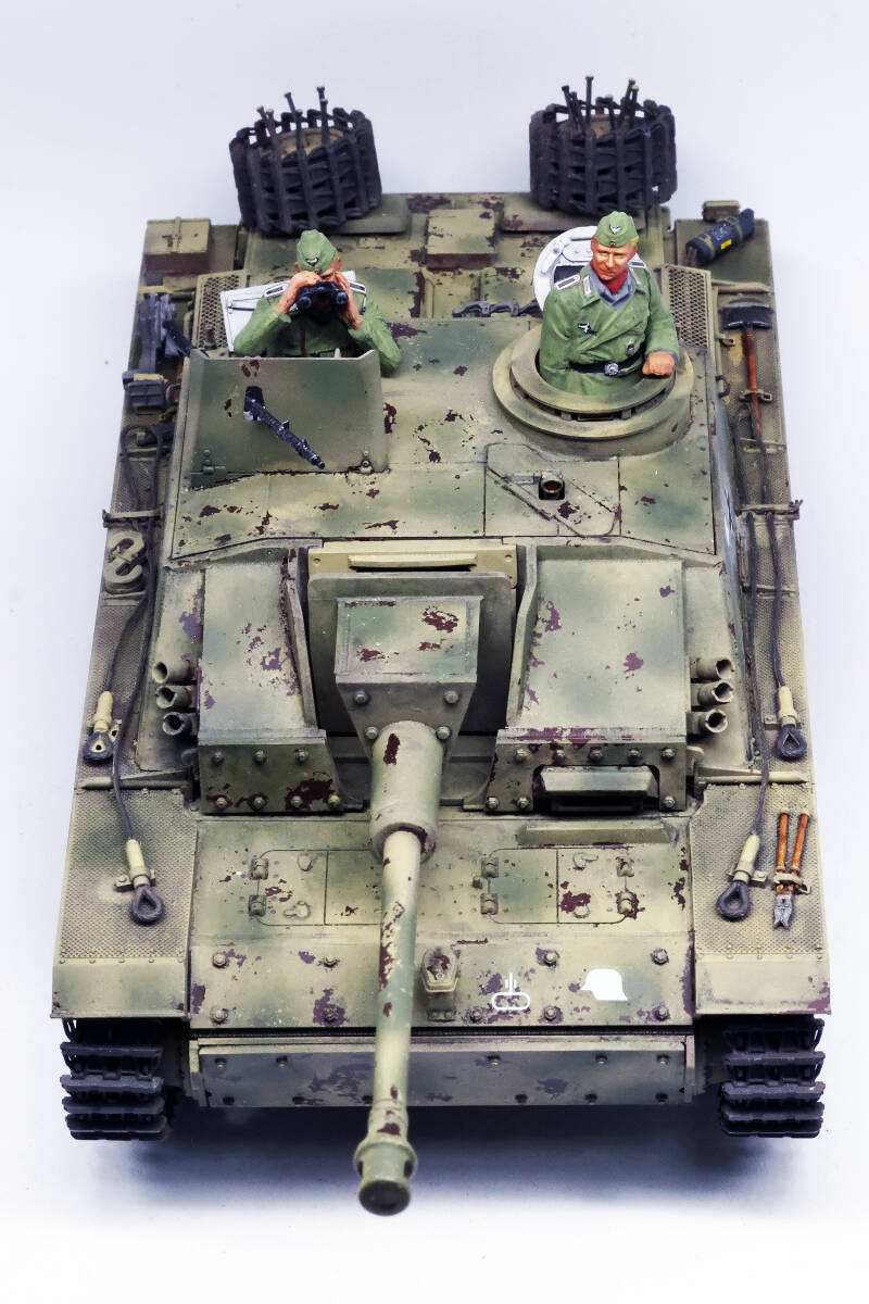 TAKOM 1/35 StuG.3Ausf.G EARLY PRODUCTION and Tristar 007ドイツ自走砲兵セット2から2体完成品の画像6