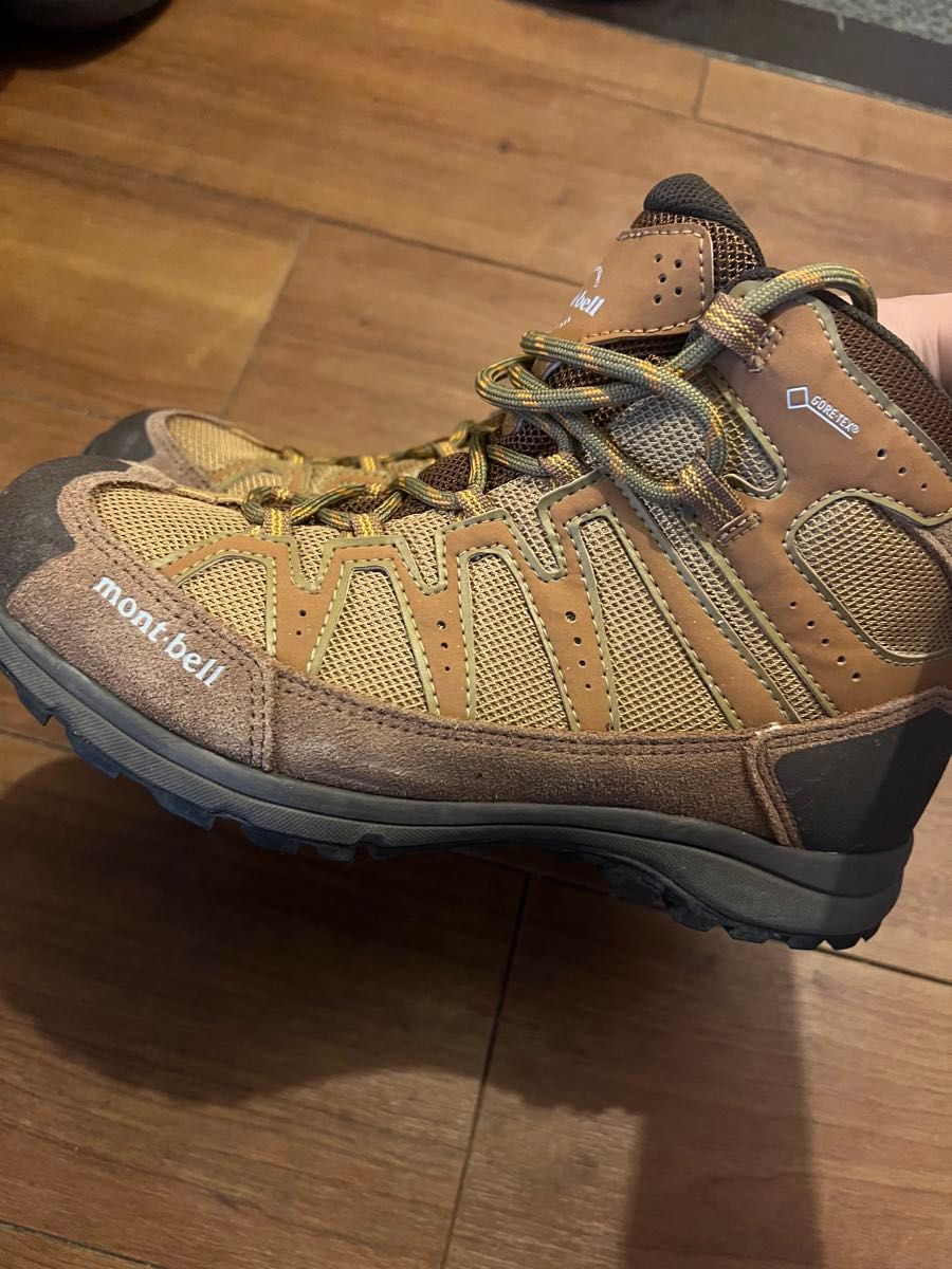 モンベル　トレッキングブーツ　24.5 GORETEX アウトドアシューズ