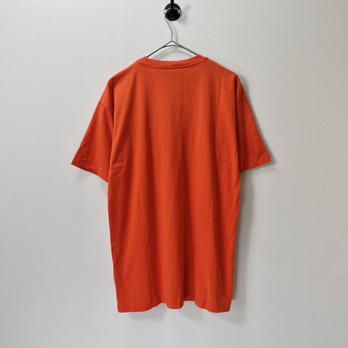 MOSCHINO モスキーノ Sサイズ チャックロゴ Tシャツ 半袖 オレンジ_画像2