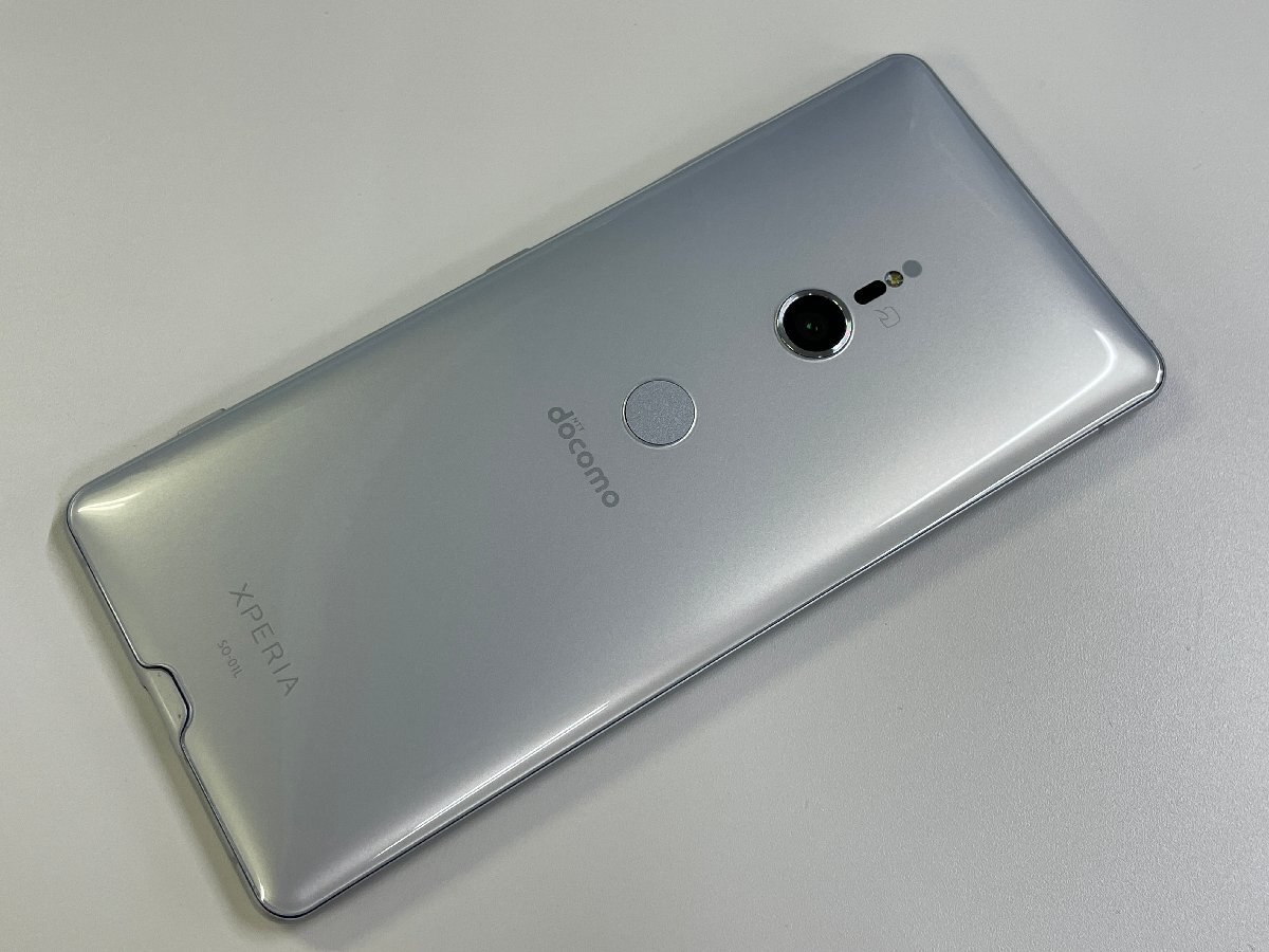 docomo SONY Xperia XZ3 SO-01L White Silver SIMロック解除済 ジャンク_画像2