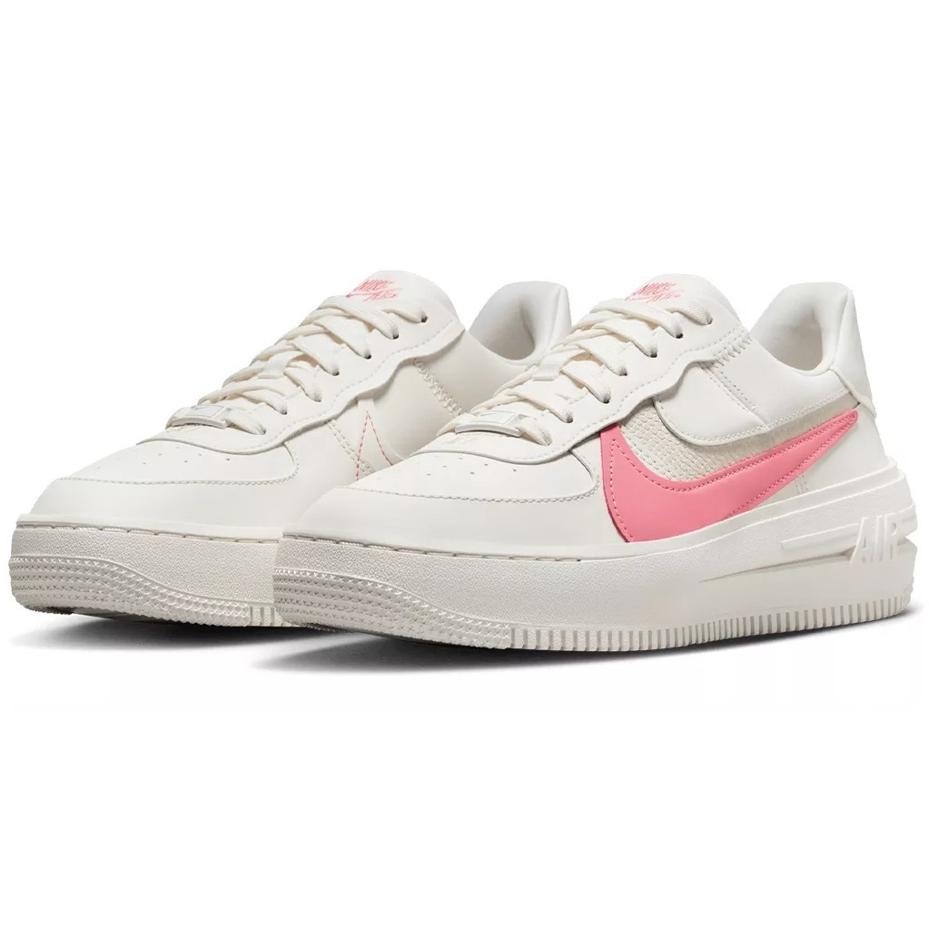 ☆NIKE WMNS AIR FORCE 1 PLT.AF.ORM 淡白/ピンク 23.5cm ナイキ ウィメンズ エア フォース 1 PLT.AF.ORM DJ9946-105_画像1