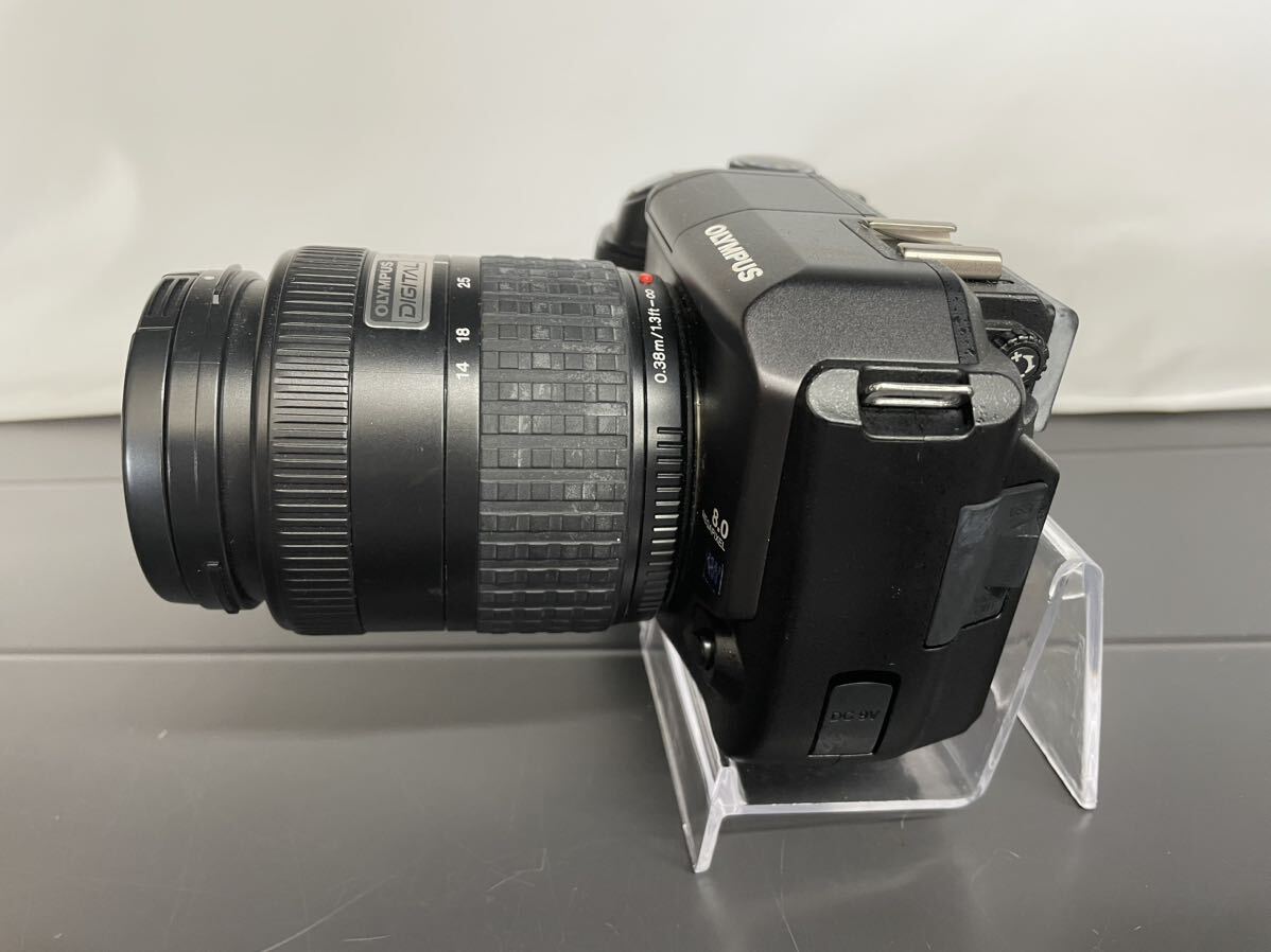 オリンパス デジタルカメラ 一眼レフカメラ E300 カメラ _画像2