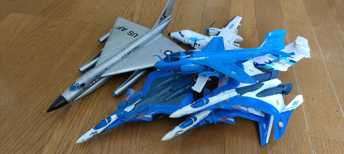 1/72 スケール　B-58　ハスラー　他　完成品ジャンク_画像1