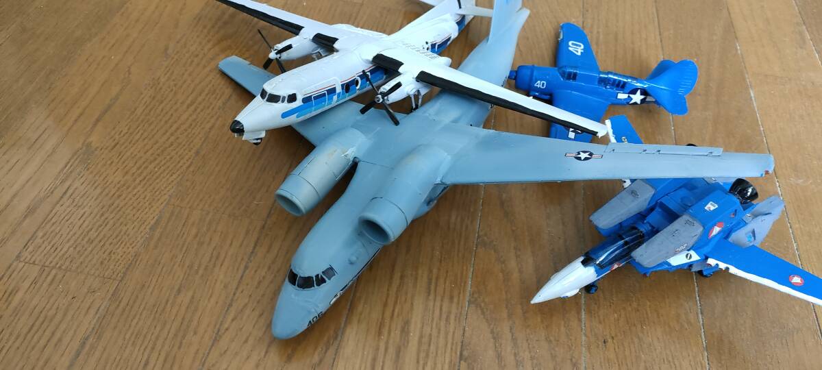 1/72 スケール　An-74？　他　完成品ジャンク_画像2