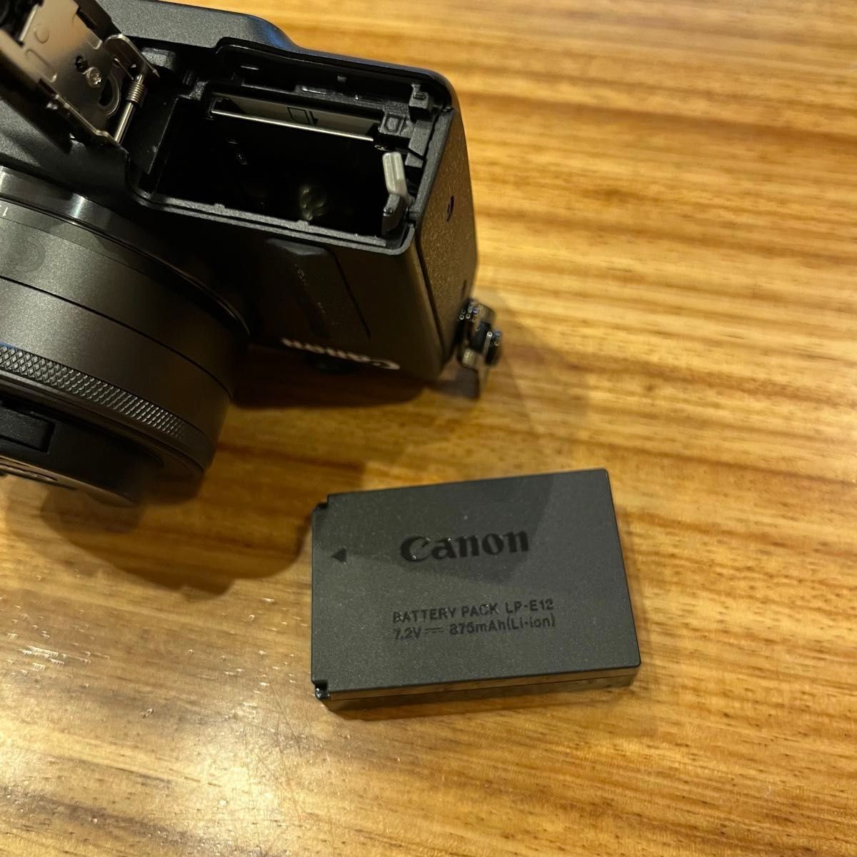 極美品！ Canon EOS M2 ダブルレンズキット