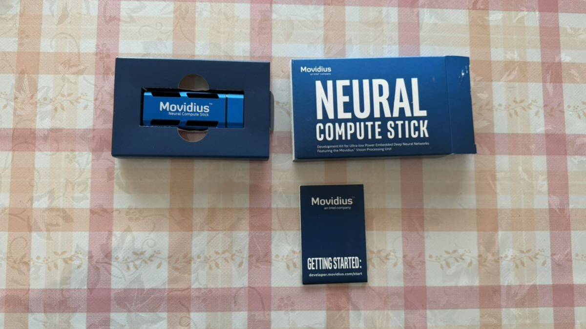 Movidius Neural Compute Stick - NCS ニューラル ディープラーニング USB スティック_画像1