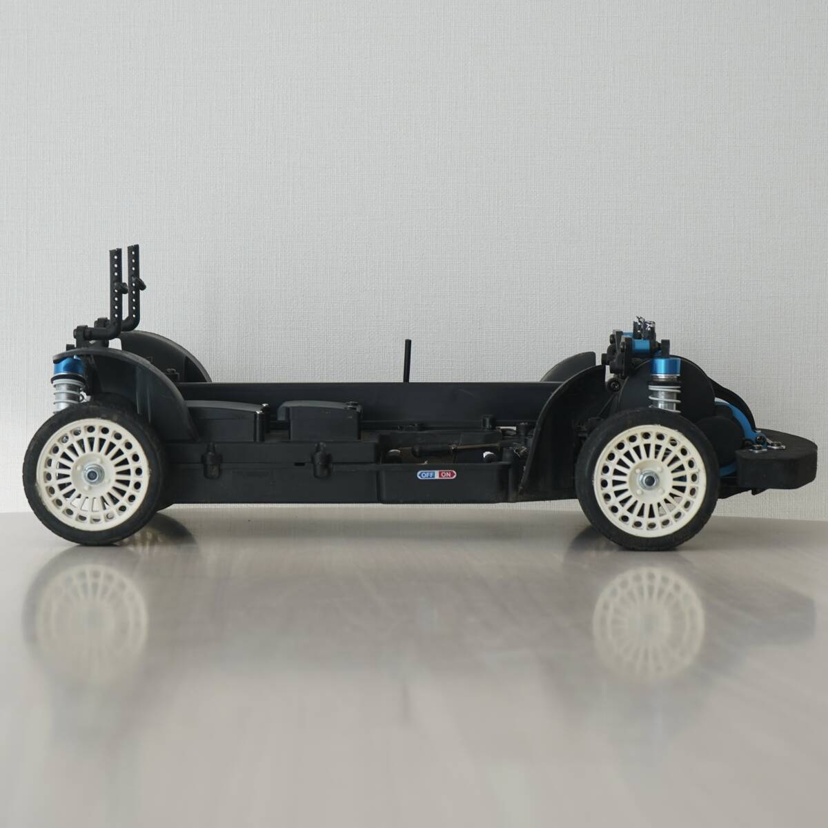 タミヤ TAMIYA XV-01 ラリー ロングダンパー仕様 フルベアリング アルミサスシャフト_画像4