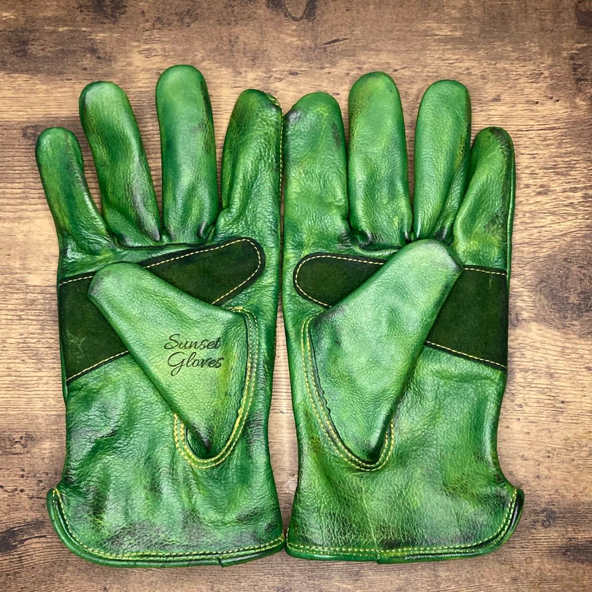 Sunset Gloves
