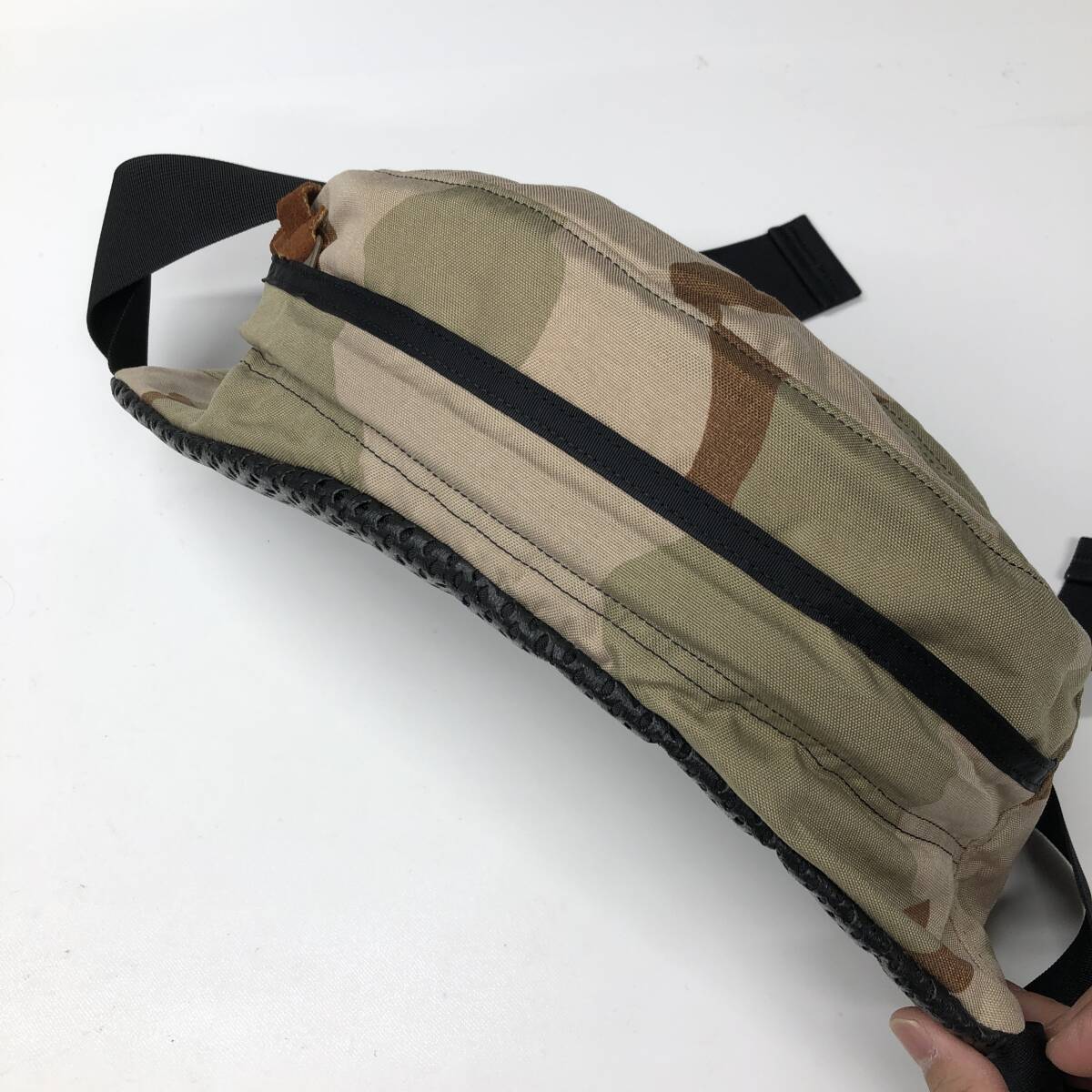 旧タグ USA製 グレゴリー テールメイトS ボディバッグ デザート 旧タグ USA製 グレゴリー テールメイトS ボディバッグ デザート