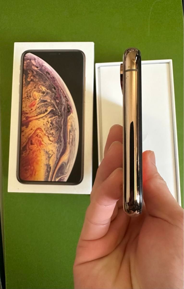 iPhone XS Max 256GB ゴールドSIMフリー