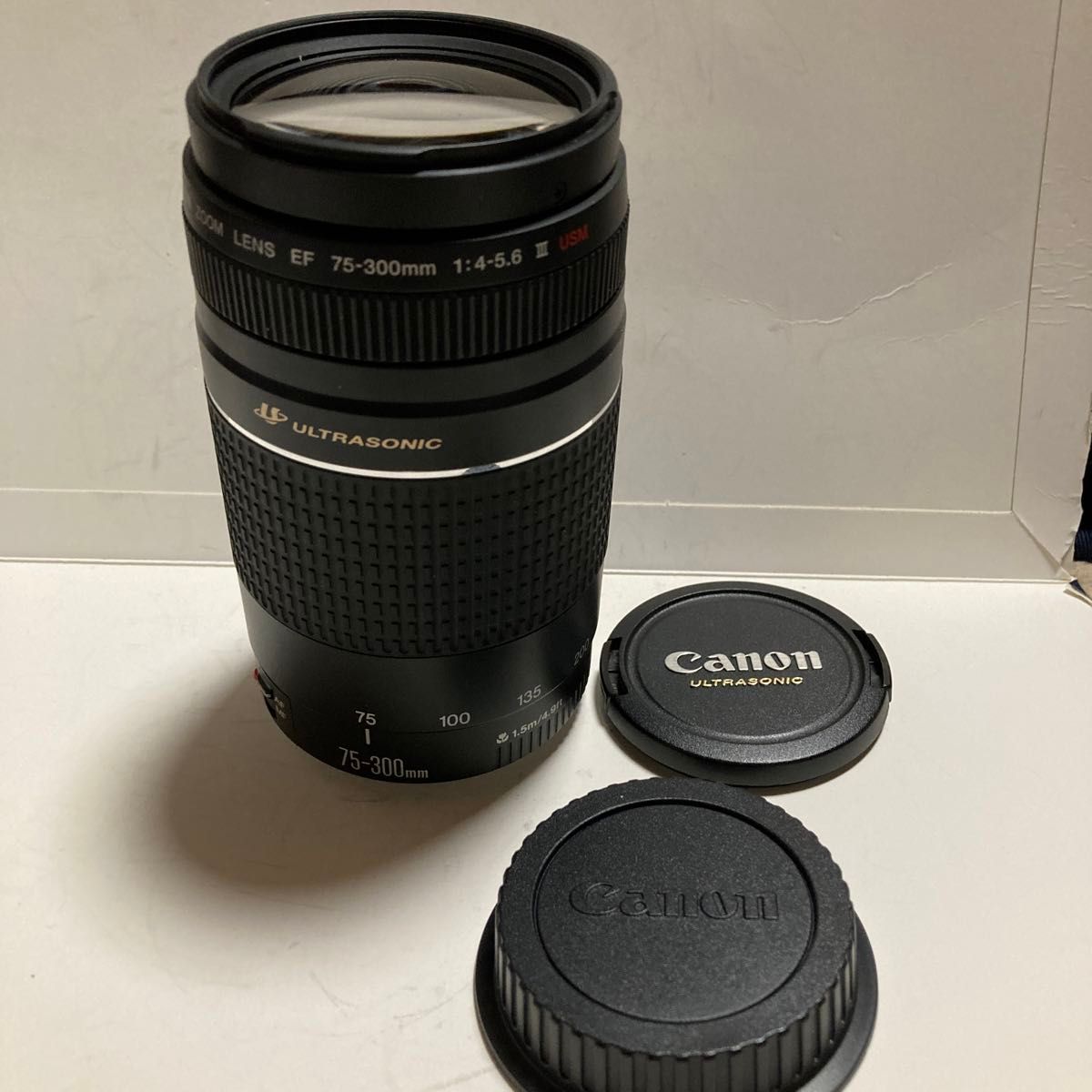 CANON  ズームレンズEF 75-300㎜ 1:4-5.6 III USM