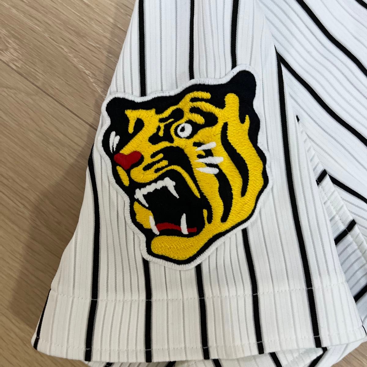阪神タイガース木戸 実使用ユニフォーム 刺繍ユニフォーム 価格 阪神タイガース木戸 実使用ユニフォーム 刺繍ユニフォーム 価格