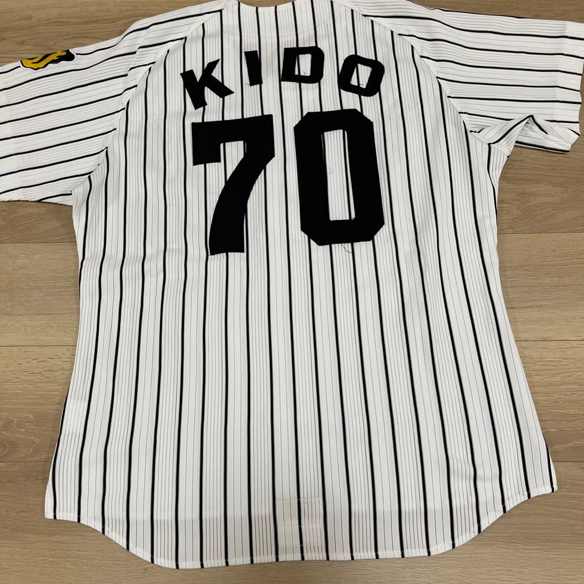 阪神タイガース木戸 実使用ユニフォーム 刺繍ユニフォーム 価格 阪神タイガース木戸 実使用ユニフォーム 刺繍ユニフォーム 価格