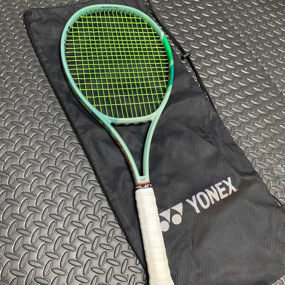 YONEX PERCEPT 100D ヨネックス パーセプト　テニスラケット グリップ3