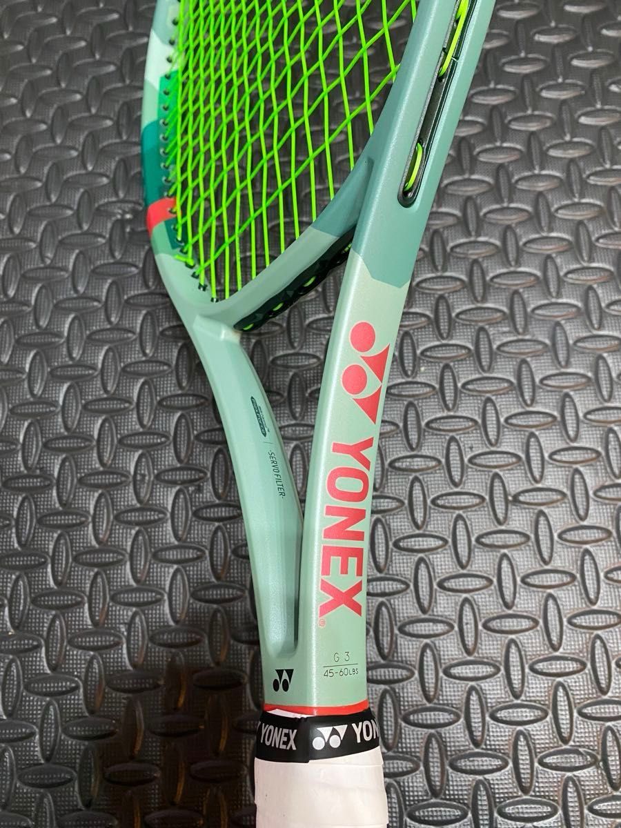 YONEX PERCEPT 100D ヨネックス パーセプト　テニスラケット グリップ3