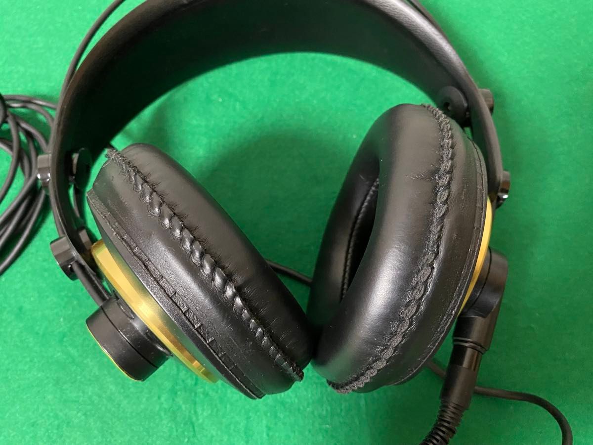 AKG ヘッドホン K240 STUDIO