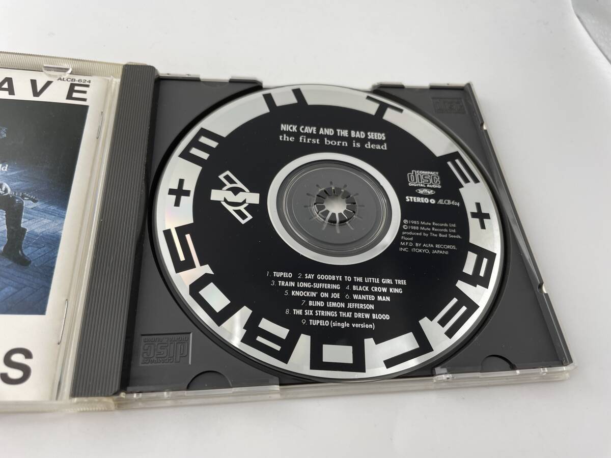 帯付き　ファースト・ボーンイズ・デッド　CD　ニック・ケイヴ ザ・バッド・シーズ　2H32-05: 中古