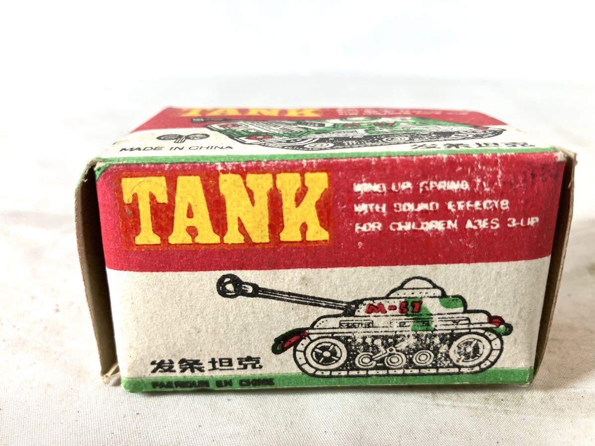  подлинная вещь статья .. жестяная пластина zen мой тип танк M-57/TANK/ Showa Retro / Vintage / коллекция / ширина примерно 6cm/ внутри .. примерно 4.5cm/ высота примерно 3.5cm/05-0004