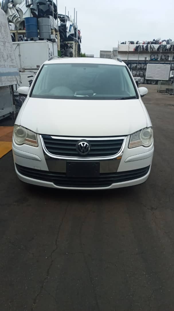  Volkswagen блок плавких предохранителей Tourane ABA-1TBMY 1TBMY 2008 #hyj NSP178403