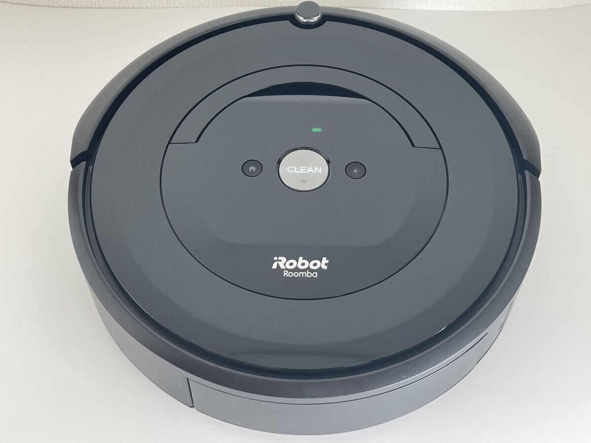 美品 動作品 iRobot ルンバ Roomba e5アイロボット ロボット掃除機 掃除 バーチャルウォール未使用 フィルター新品付属 1スタ 1円スタートの画像2