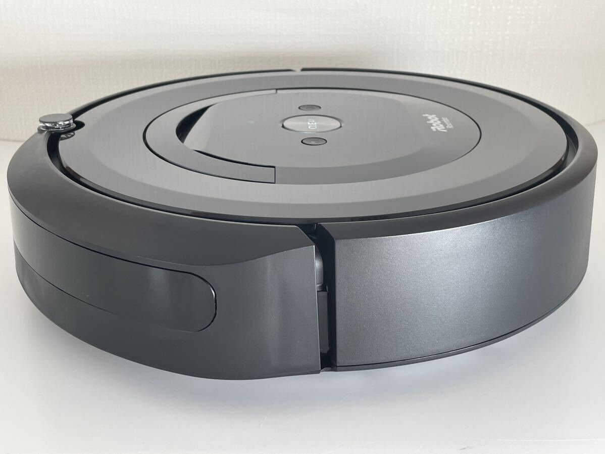 美品 動作品 iRobot ルンバ Roomba e5アイロボット ロボット掃除機 掃除 バーチャルウォール未使用 フィルター新品付属 1スタ 1円スタートの画像7