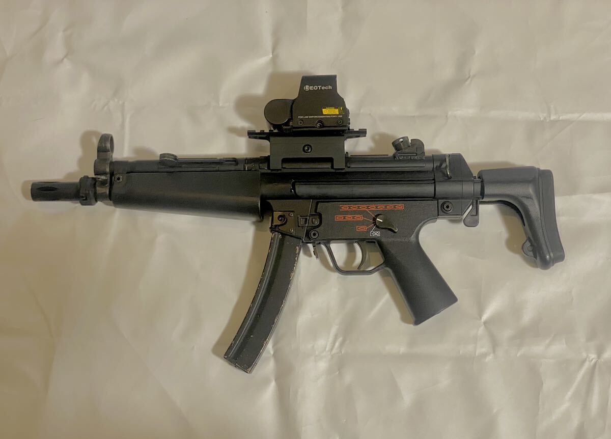 東京マルイ MP5-J 高性能9mm機関けん銃 電動ガン 警察 ドットマウント付きの画像3
