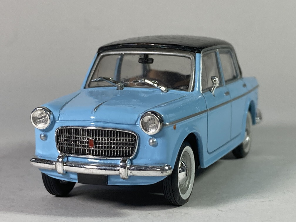 フィアット Fiat 1100 1/43 - スターライン Starline Modelsの画像1