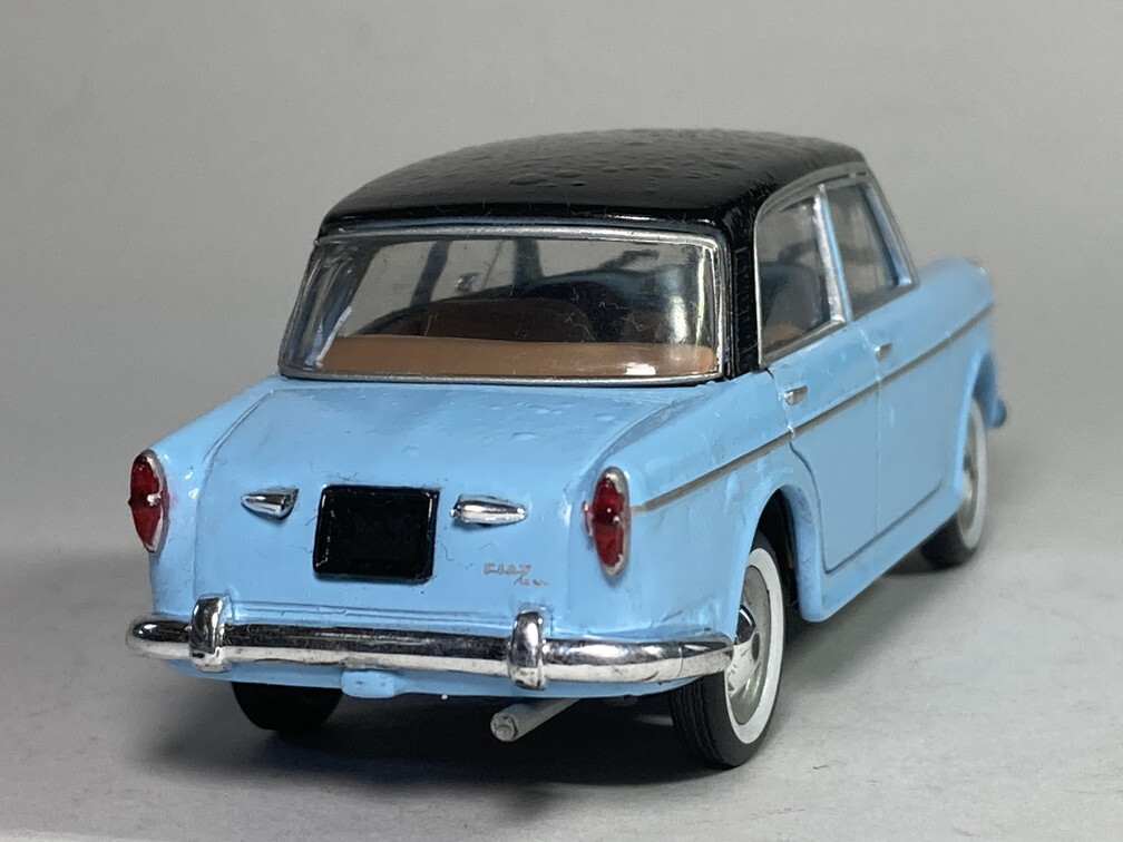 フィアット Fiat 1100 1/43 - スターライン Starline Modelsの画像6