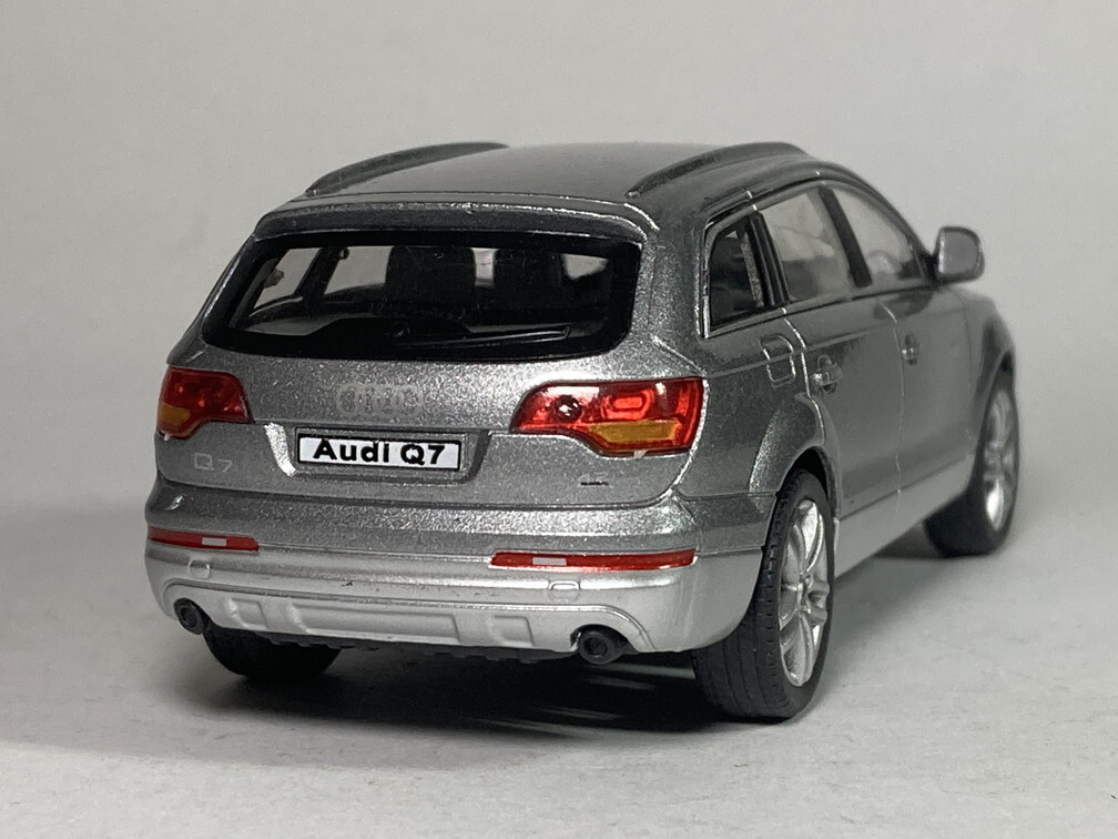 アウディ Audi Q7 1/43 - ホンウェル カララマ Honwell Cararama_画像5