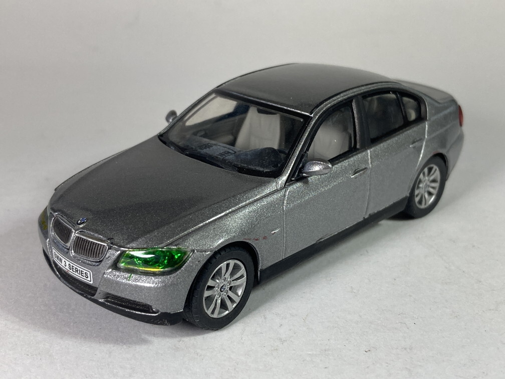 BMW 3 Series 1/43 - ホンウェルカララマ Honwell Cararama_画像2