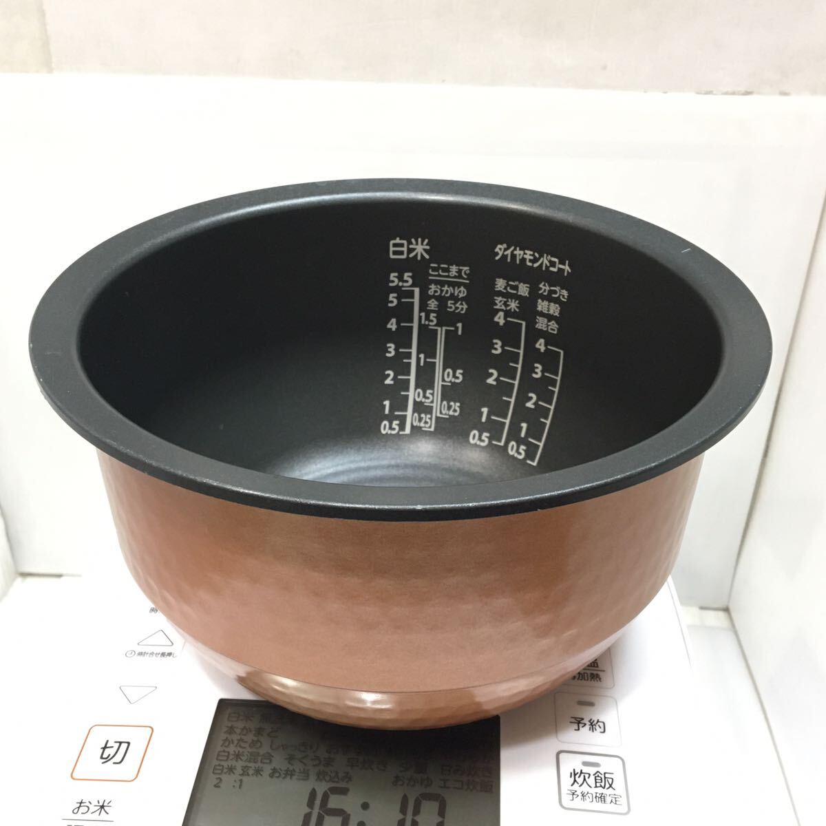 40-5 TOSHIBA 炊飯器 真空圧力IH RC-10VSR 東芝_画像9