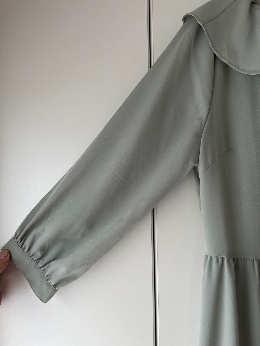 GU ジーユー　ラッフルフロント　ボタンワンピース　7分袖　XL グリーン　 ワンピース 長袖 ロング　大きいサイズ　羽織り