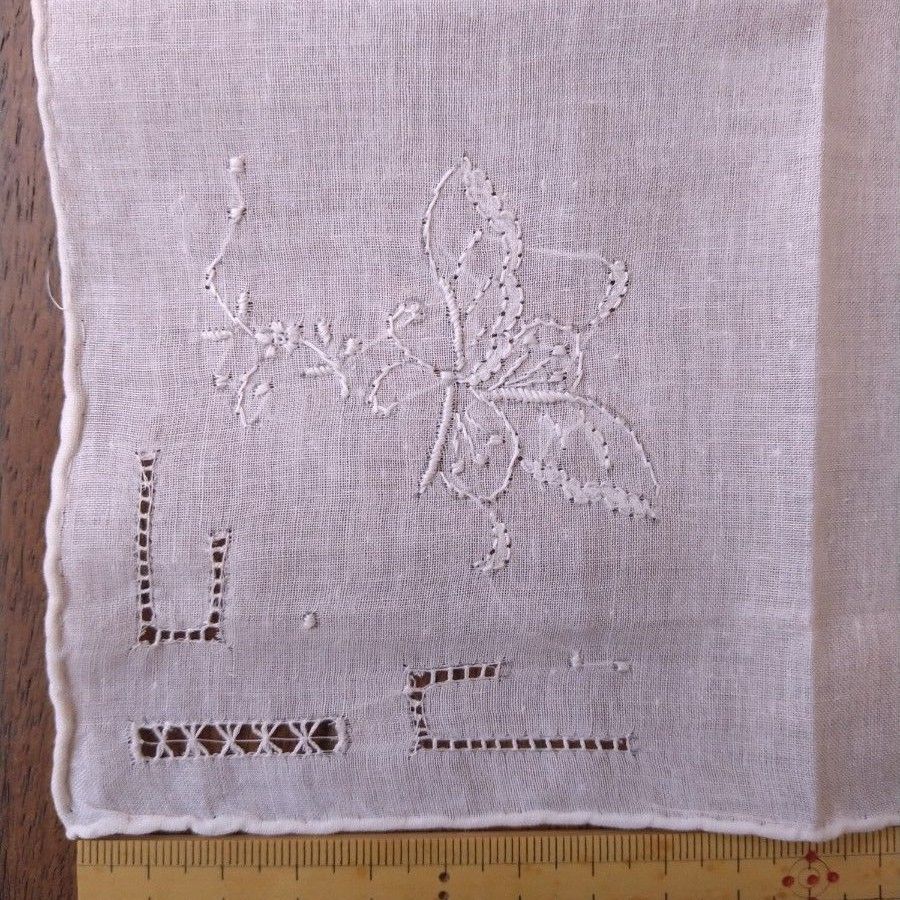 中国刺繍ハンカチ 白 2枚 未使用品|Yahoo!フリマ(旧PayPayフリマ) 中国刺繍ハンカチ 白 2枚 未使用品|Yahoo!フリマ(旧PayPayフリマ)