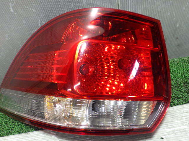  selling out DBA-1KCAV Volkswagen Golf variant left tail lamp 06-05-14-902 B2-L9-1Ds Lee a-ru Nagano 