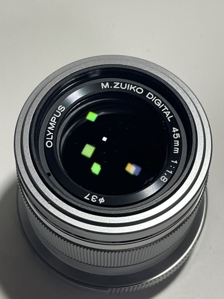 【OLYMPUS】M.ZUIKO DIGITAL 45mm f1.8 ケンコープロテクター付き【マイクロフォーサーズ】_画像3