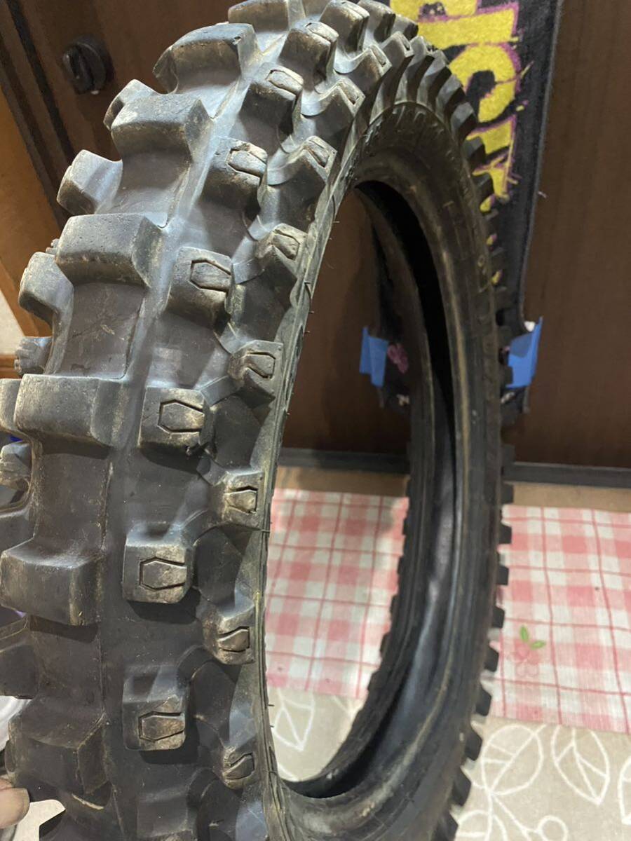 中古MCタイヤ 2023年製造 DUNLOP GEOMAX MX33 120/90-18 ダンロップ ジオマックス 120 90 18 2723 M3135の画像4