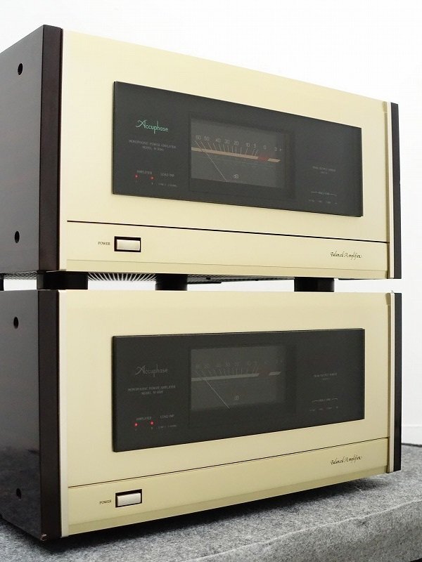 ■□Accuphase M-1000 モノラルパワーアンプペア アキュフェーズ□■019374004WJ-2□■_画像1