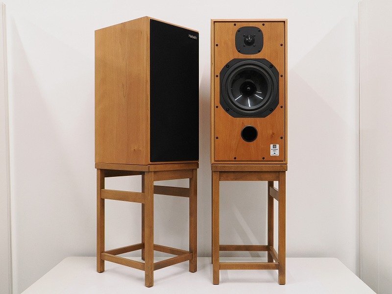 □□Harbeth HL Compact 7ES-3 XD スピーカーペア スタンド付 HL □□Harbeth HL Compact 7ES-3 XD スピーカーペア スタンド付 HL